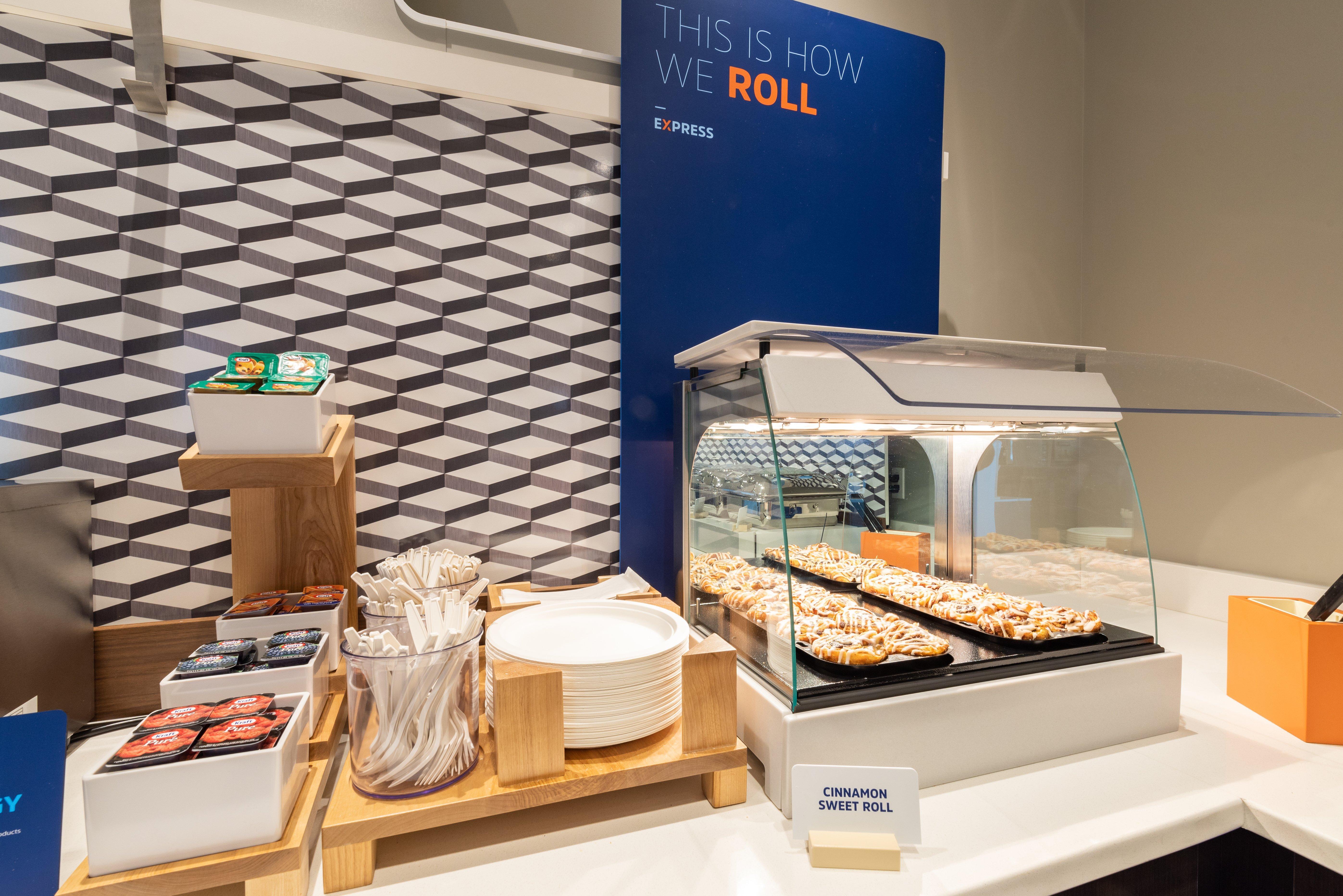 Holiday Inn Express & Suites - North Brunswick By Ihg Ngoại thất bức ảnh