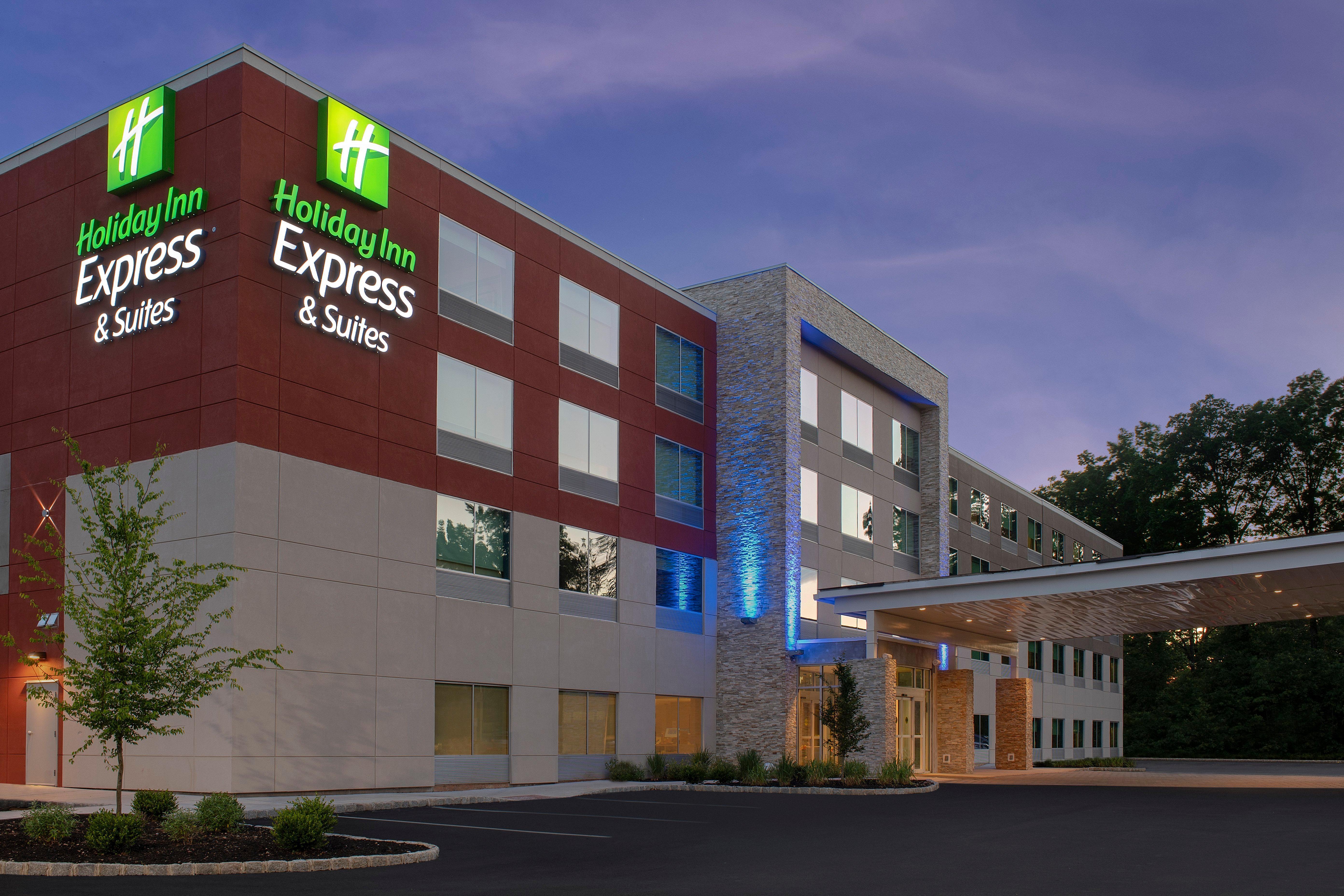 Holiday Inn Express & Suites - North Brunswick By Ihg Ngoại thất bức ảnh